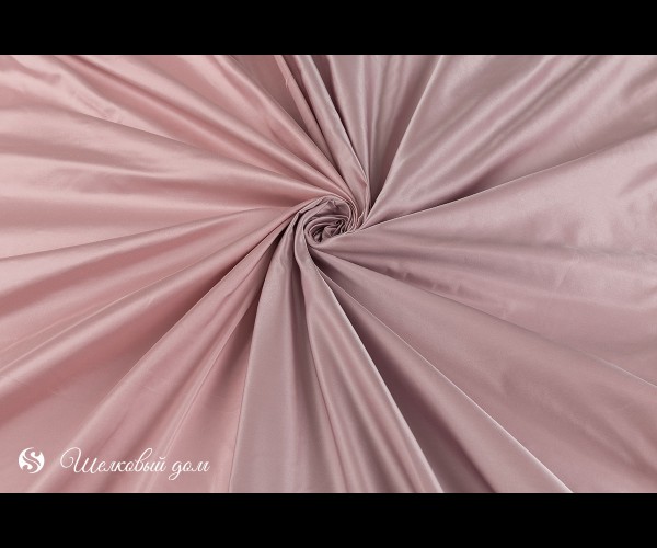 Двусторонний пурпурно-розовый с пастельно-тепло-розовой изнанкой императорский шелк сатин